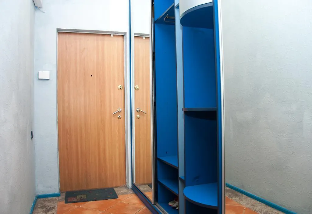 Apartment Kostiantynivska Kijev
